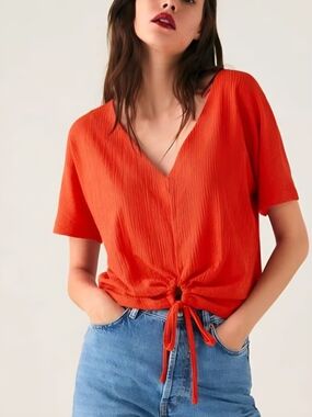 ZARA Tie-front Top Small
